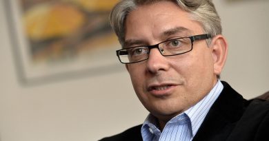 Проф. Мартин Иванов: Народният съд беше сцената, на която страхът и насилието бяха демонстративно показани на цяла България Проф. Мартин Иванов: Народният съд беше сцената, на която страхът и насилието бяха демонстративно показани на цяла България